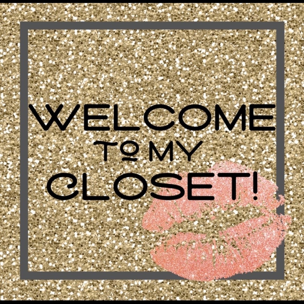 WELCOME TO MY CLOSET!